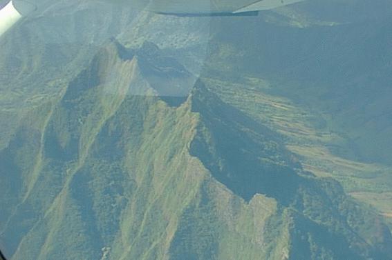 Knife-edged ridge